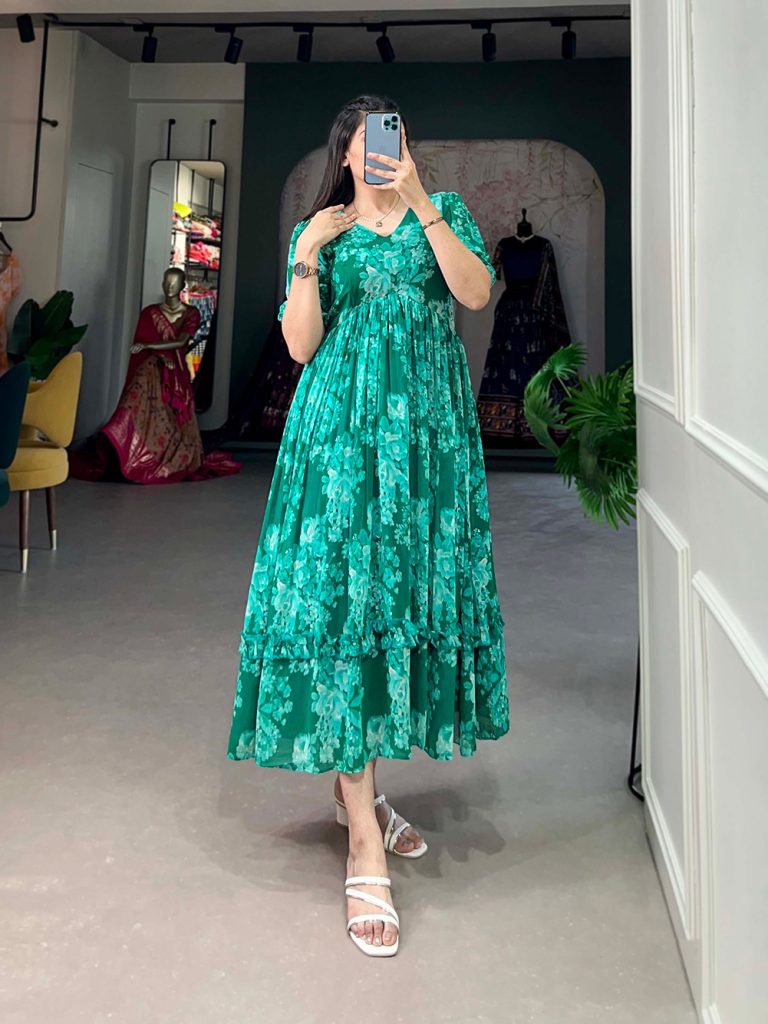 Embrace the Sunshine: Your Guide to the Perfect Ethnic Summer Collection 8 Embrace the Sunshine: Your Guide to the Perfect Ethnic Summer Collection